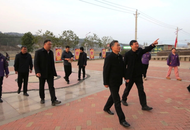 SίίLļΰl(f)չ޹˾_չðȫa(chn){вο˲